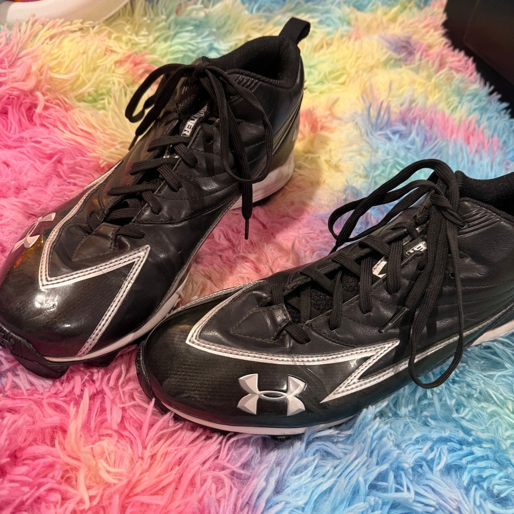 Under‎ Armour Hammer Football Cleats Mens 11.5 Black Mid Top 1208545-001